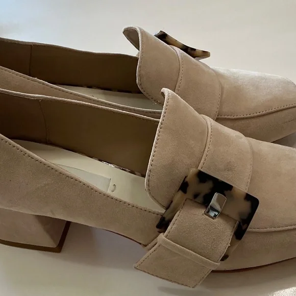Deltan Veronica Suede Tortoise Buckle Flared Block spring heel pumps 9M - Picture 3 of 13
